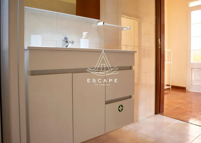 Casa Lucas By Escape To Madeira Arco da Calheta (Madeira)