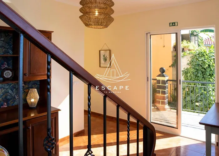 Casa Lucas By Escape To Madeira Arco da Calheta (Madeira)