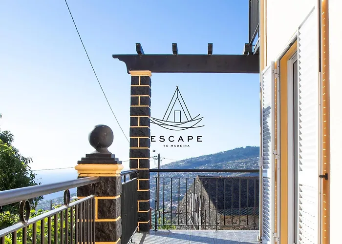 Casa Lucas By Escape To Madeira Arco da Calheta (Madeira)